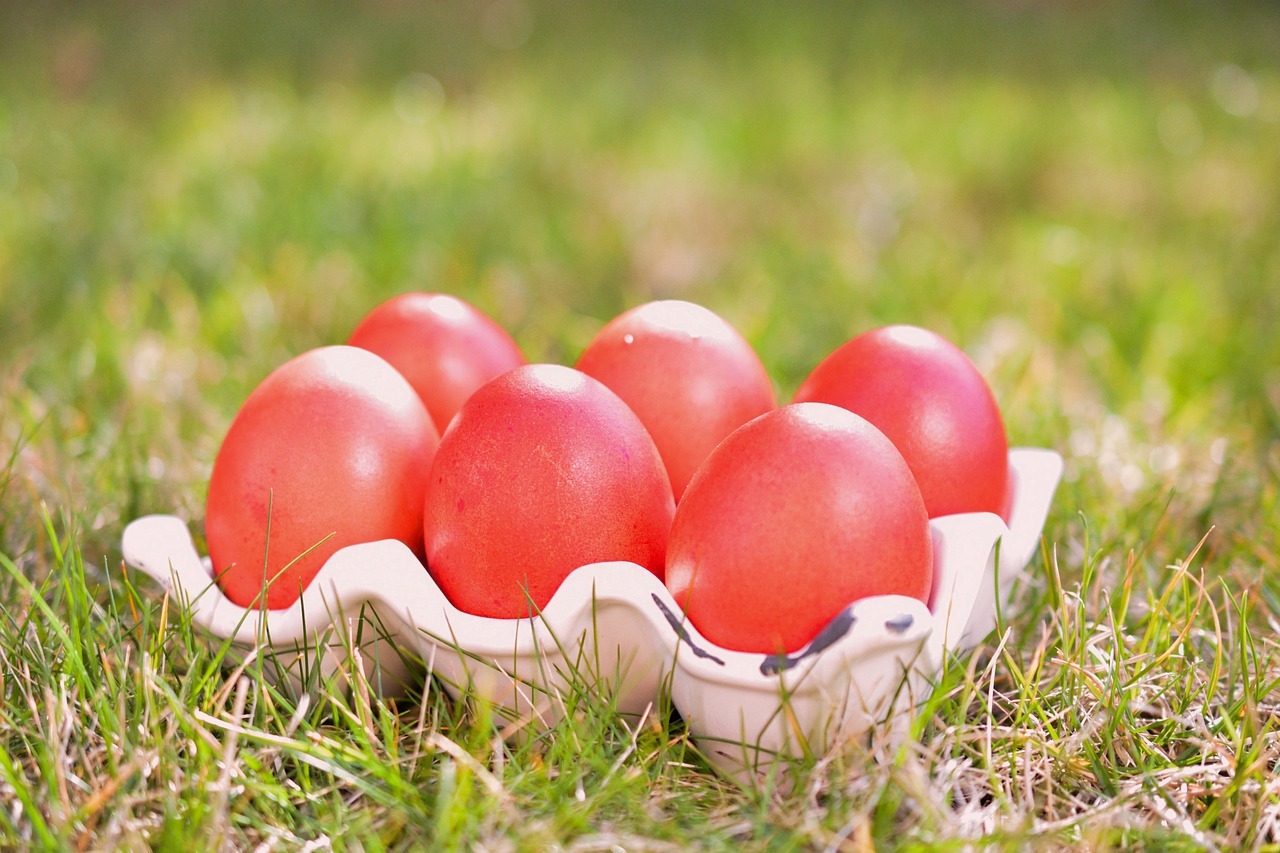 Early Christians used to coat Easter eggs with red paint